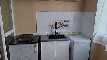 студия комната: Студия с кухонной зоной и отдельным санузлом. Планировка и отделка: - — 3