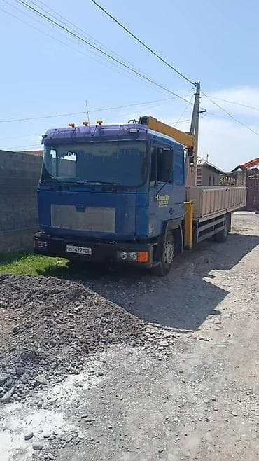 Бортовой грузовик с краном-манипулятором - Тип: бортовой автомобиль с