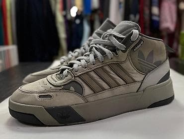 термо крассовки: Кроссовки и кеды — подборка брендовой обуви с 39-47 р 1) Nike Air — 10