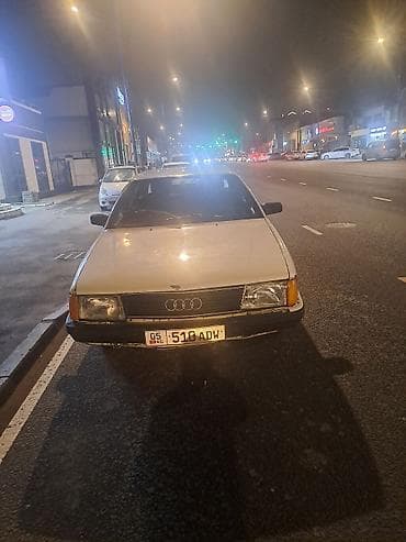 Audi: Audi 100: 1990 г., 2.2 л, Механика, Бензин, Седан — 3