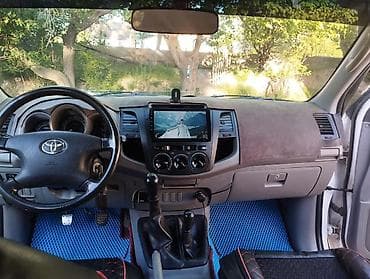 тойота хайлукс: Toyota Hilux: 2010 г., Механика, Дизель, Пикап — 6