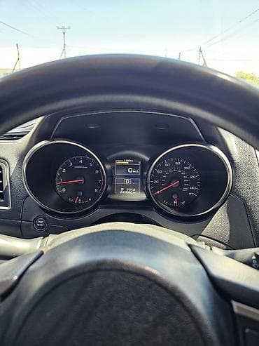 мега авто: Subaru Legacy: 2016 г., 2.5 л, Вариатор, Бензин, Седан — 6