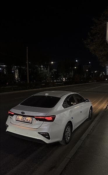 l9 pro: Kia K3: 2020 г., Седан — 4