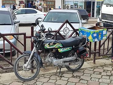 Мотоцикл дорожный Honda CD (наклейки CD на баке и боковых панелях) -