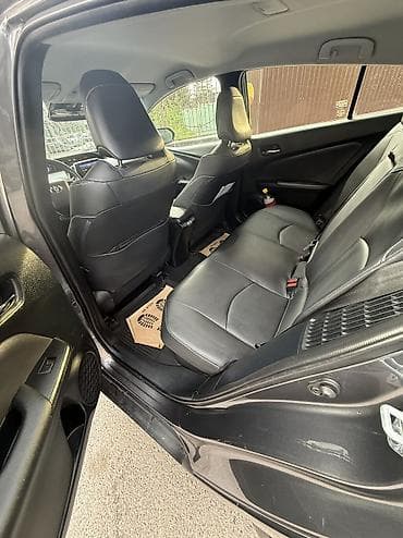 second tech: Toyota Prius: 2020 г., 1.8 л, Вариатор, Гибрид, Хэтчбэк — 5