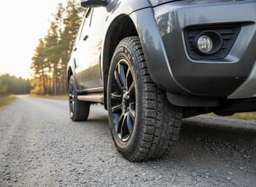 шины 17 размер: 1шт зимние 
225/65/17 — 1