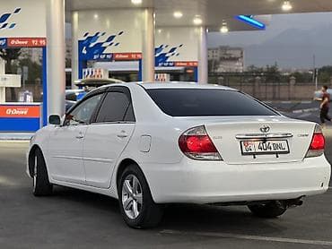 2005: Toyota Camry: 2005 г., 2.4 л, Автомат, Бензин, Седан — 3