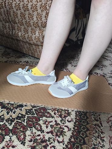 Личные вещи: Кроссовки, 39, Fashion, Б/у, цвет - Серый — 1
