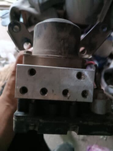 айго aygo: Блок ABS Toyota 2001 г., Б/у, Оригинал, Япония — 2