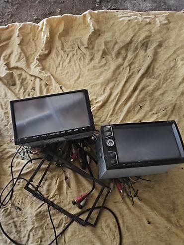 Два мультимедийных головных устройства 2DIN для авто. 1) Kenwood at lalafo.kg Два мультимедийных головных устройства 2DIN для авто. 1) Kenwood