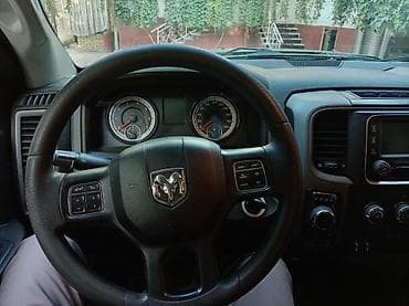 dodge stratus: Dodge Ram 1500: 2019 г., 3.6 л, Автомат, Бензин, Пикап — 8