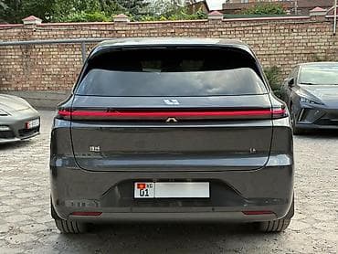wuling mini ev: Lixiang L6: 2024 г., 1.5 л, Автомат, Электромобиль, Кроссовер — 10