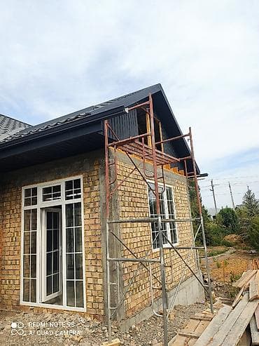 Кыймылсыз мүлк: Продаётся недостроенный кирпичный дом с мансардой. Основные — 6