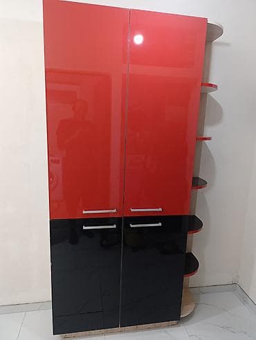 бут койгуч: Шкаф для хранения с боковыми открытыми полками 2.3 на 1.2 состояние — 1