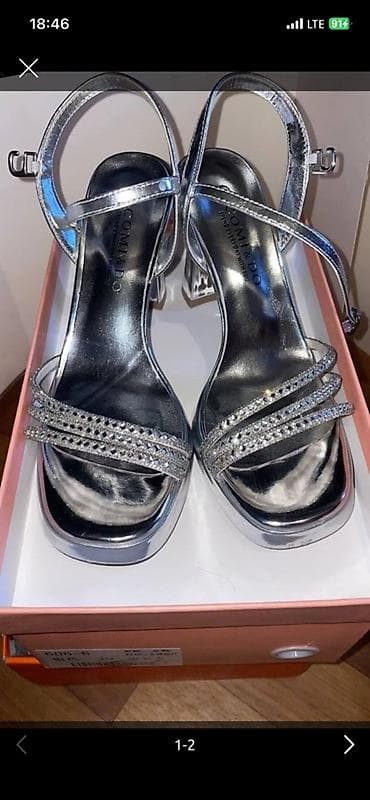 Женская обувь: Блестящие женские босоножки на платформе и устойчивом каблуке. - — 1