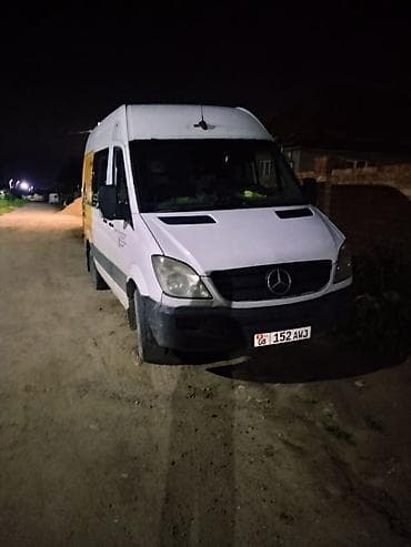 дордой скутер: Жеңил жүк ташуучу унаа, Mercedes-Benz, Стандарт, 2 т, Колдонулган — 2