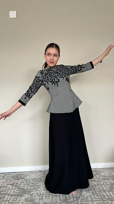 белый топ: Платья вечерние, коктейльные размер 46.48,50 — 1