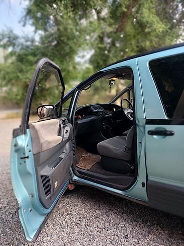 Toyota Estima: 1995 г., 2.4 л, Автомат, Бензин, Минивэн — 7
