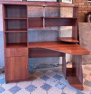 Компьютерный стол, Б/у, Угловой