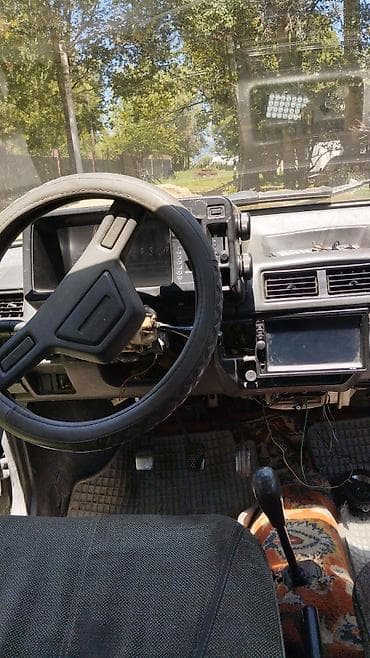 Унаа сатуу: Suzuki Alto: 1989 г., 0.8 л, Кол менен иштөөчү, Хетчбек — 1