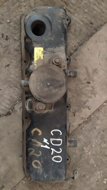 Nissan Sanny Крышка клапанов Ниссан Санни клапанная крышка Nissan