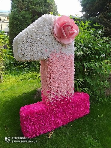 декоративный кур: Продаю на праздник Цифра для именинецы на годик. Высота 1м и 10см — 3