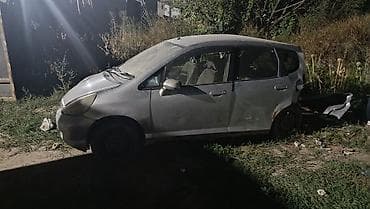 civic разбор: Автомобиль для разборки на запчасти. Модель: фит 2003г матор каробка — 1
