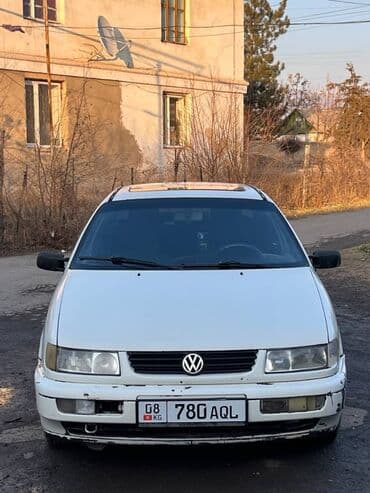 марок бус: Volkswagen Passat: 1994 г., 1.8 л, Механика, Бензиновая, Седан — 1