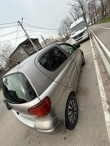 тайота витз: Toyota Vitz: 2003 г., 1.3 л, Вариатор, Бензин, Хэтчбэк — 7
