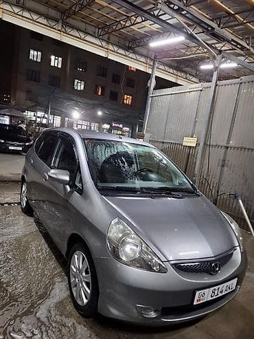 хонд: Honda Fit: 2008 г., 1.3 л, Механика, Бензин, Хэтчбэк — 4