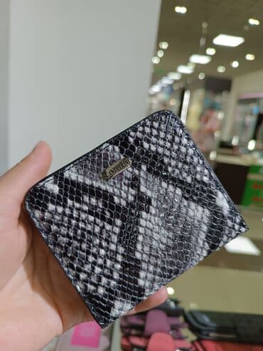 брендовые кошельки: Женский кошелек — 5