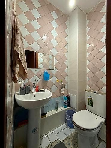 Квартиры: 2 комнаты, 48 м², 105 серия, 4 этаж, Старый ремонт — 6