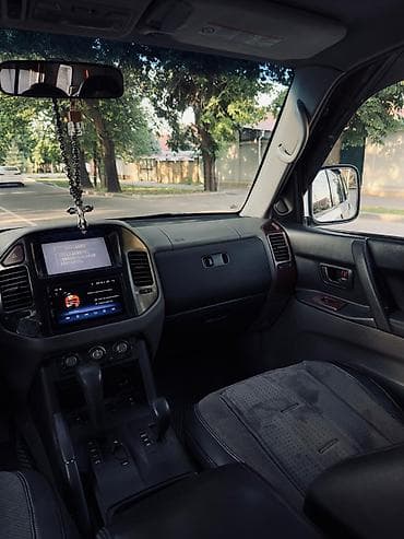 пружина паджеро: Mitsubishi Pajero: 2004 г., 3.2 л, Автомат, Дизель, Внедорожник — 8