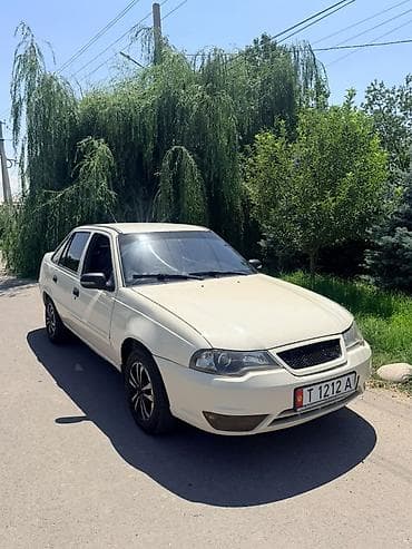 Транспорт: Daewoo Nexia: 2012 г., 1.5 л, Механика, Бензин, Седан — 1