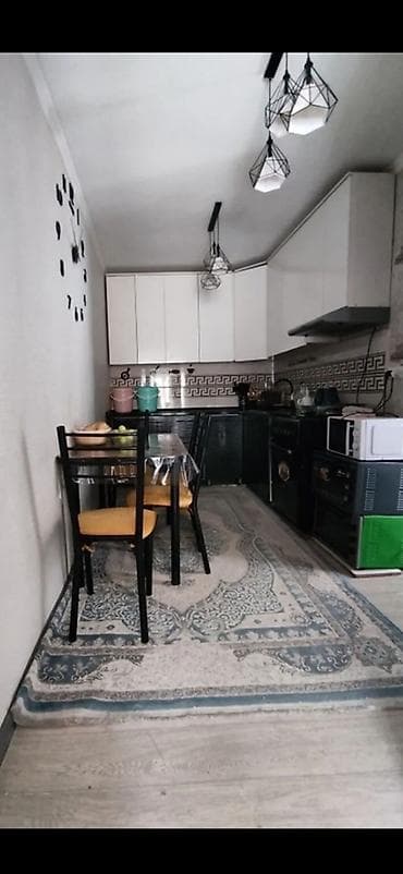 бишкек 1 комната: 58 м², 3 бөлмө, Чогуу жашоосу жок — 2