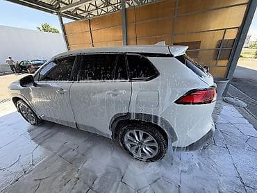Транспорт: Toyota Corolla Cross: 2025 г., 2 л, Автомат, Бензин, Кроссовер — 3