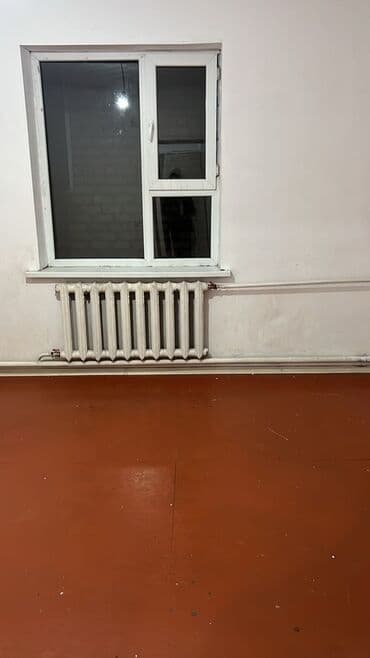 дом торговли: 1 комната уй квартирага берилет,душ туалет ичинде.Ысык суумуздак суу — 2