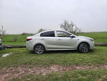 mini cuper: Kia Rio: 2017 г., Автомат, Бензин, Седан — 5