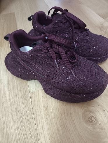 трико борцовский: Кроссовки Balenciaga бурдового цвета с блестящим покрытием — 1