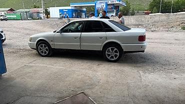 Audi 100: 1995 г., 2.6 л, Механика, Бензин, Седан