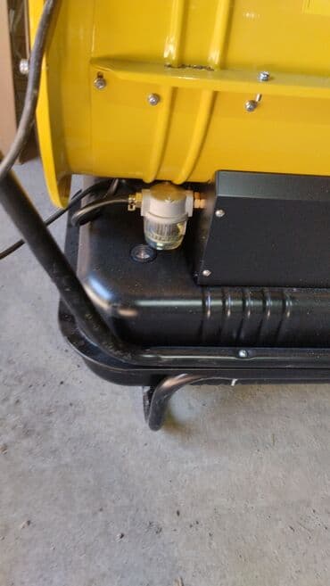 стиральная полуавтомат: Тепловая пушка Дизельная, более 2000 Вт, Регулировка температуры — 3