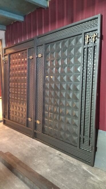 ворота для дачи: Ворота распашные, откатные, есть в наличии и на заказ, металл из — 14