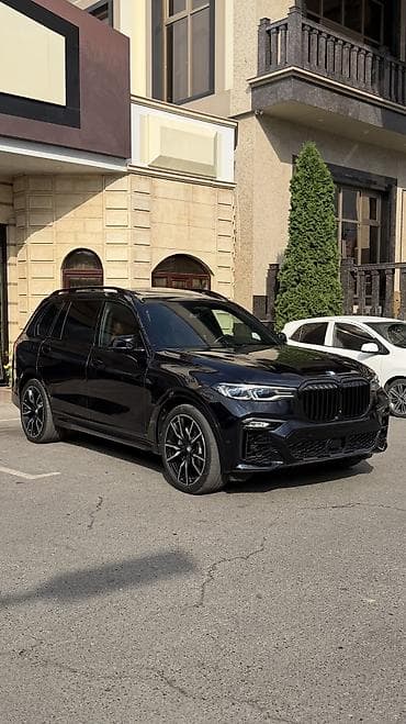 BMW X7: 2019 г., 4.4 л, Автомат, Бензин, Кроссовер — 1