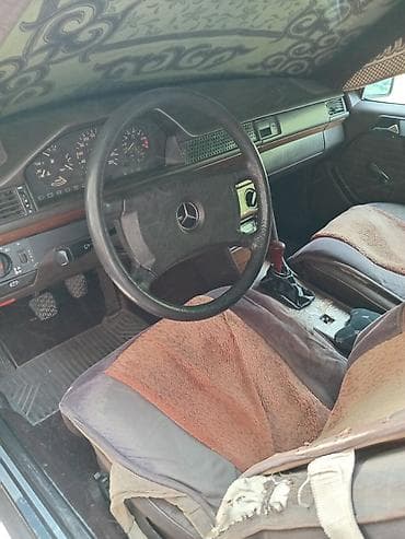 Продажа авто: Mercedes-Benz W124: 1988 г., 2.5 л, Механика, Дизель, Седан — 6