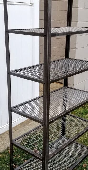 книжный шкаф для детской комнаты: Полка Лофт 


На заказ — 2