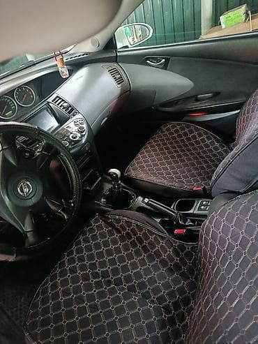 Продажа авто: Nissan Primera: 2003 г., 2 л, Универсал — 7