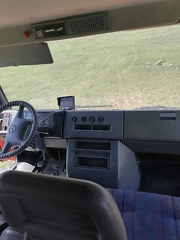 sony ps4 купить бишкек: Кабина Mercedes-Benz Колдонулган — 1