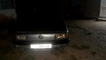 mini v: Volkswagen Passat Variant: 1990 г., Универсал — 1