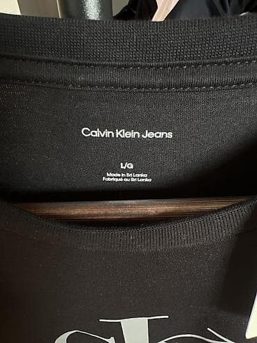 klein: Футболка Calvin Klein Jeans - Линия: Calvin Klein Jeans - Модель: с — 4