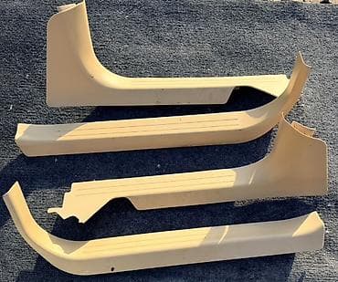 Детали электрики авто: Внутренние накладки порогов Mercedes-Benz, Б/у — 1